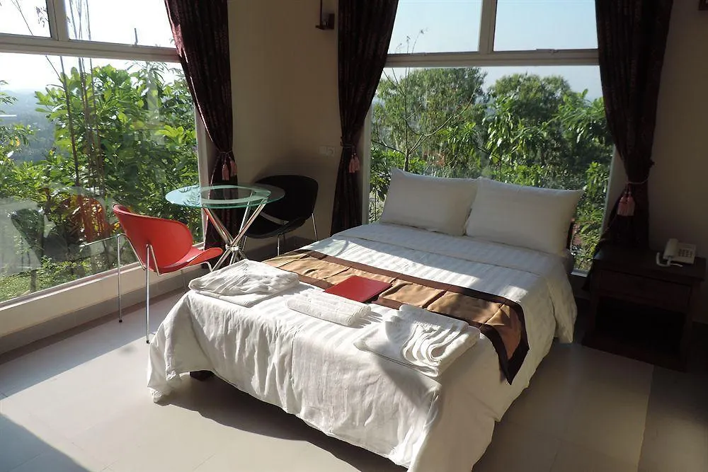 Hotel & Spa Victory Castle Villa Sihanoukville 3*,  Camboja
