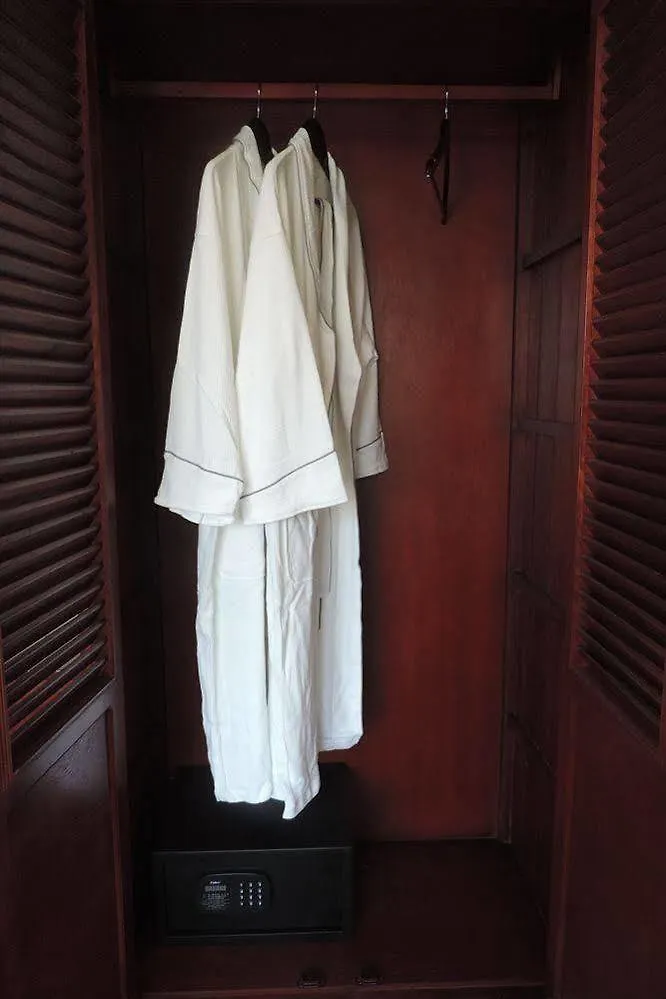 Hotel & Spa Victory Castle Villa Sihanoukville Resort